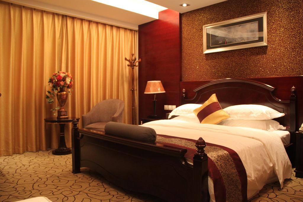 Dynasty International Hotel Kunming Buitenkant foto